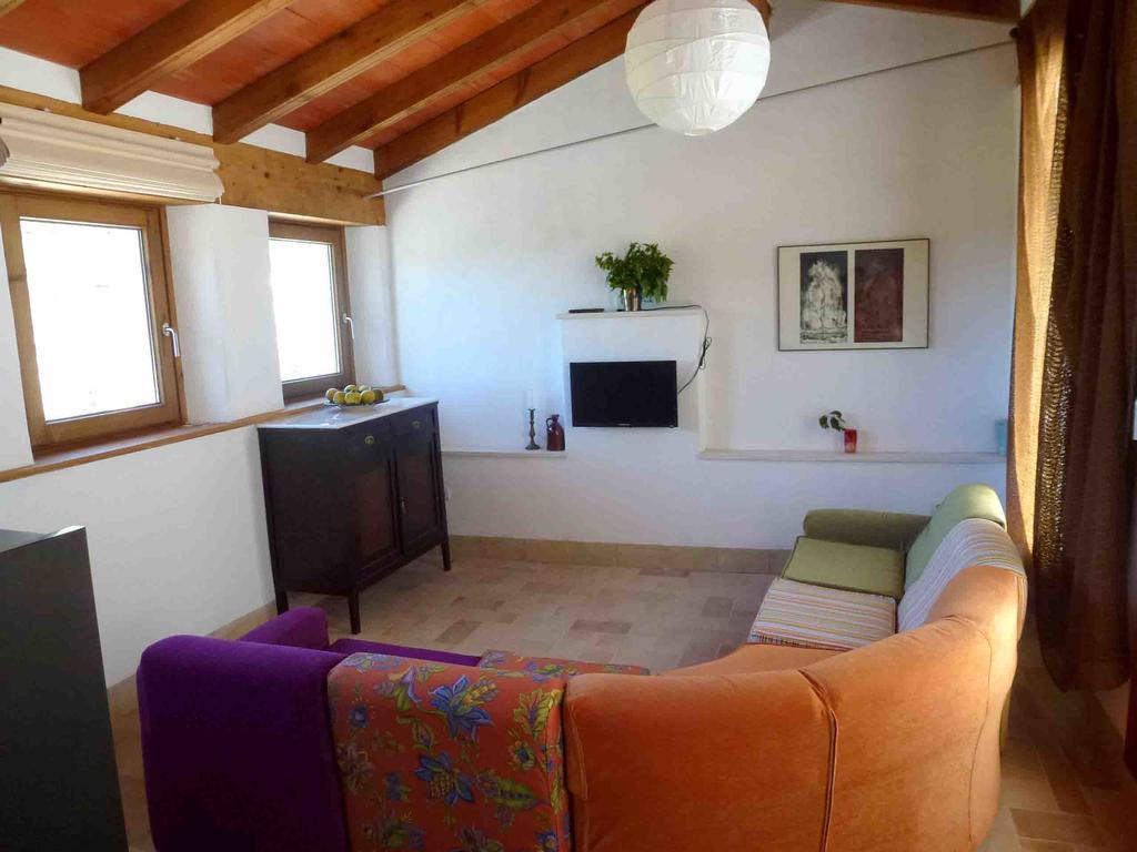 Casa Rural El Aljibe Benamahoma Bagian luar foto